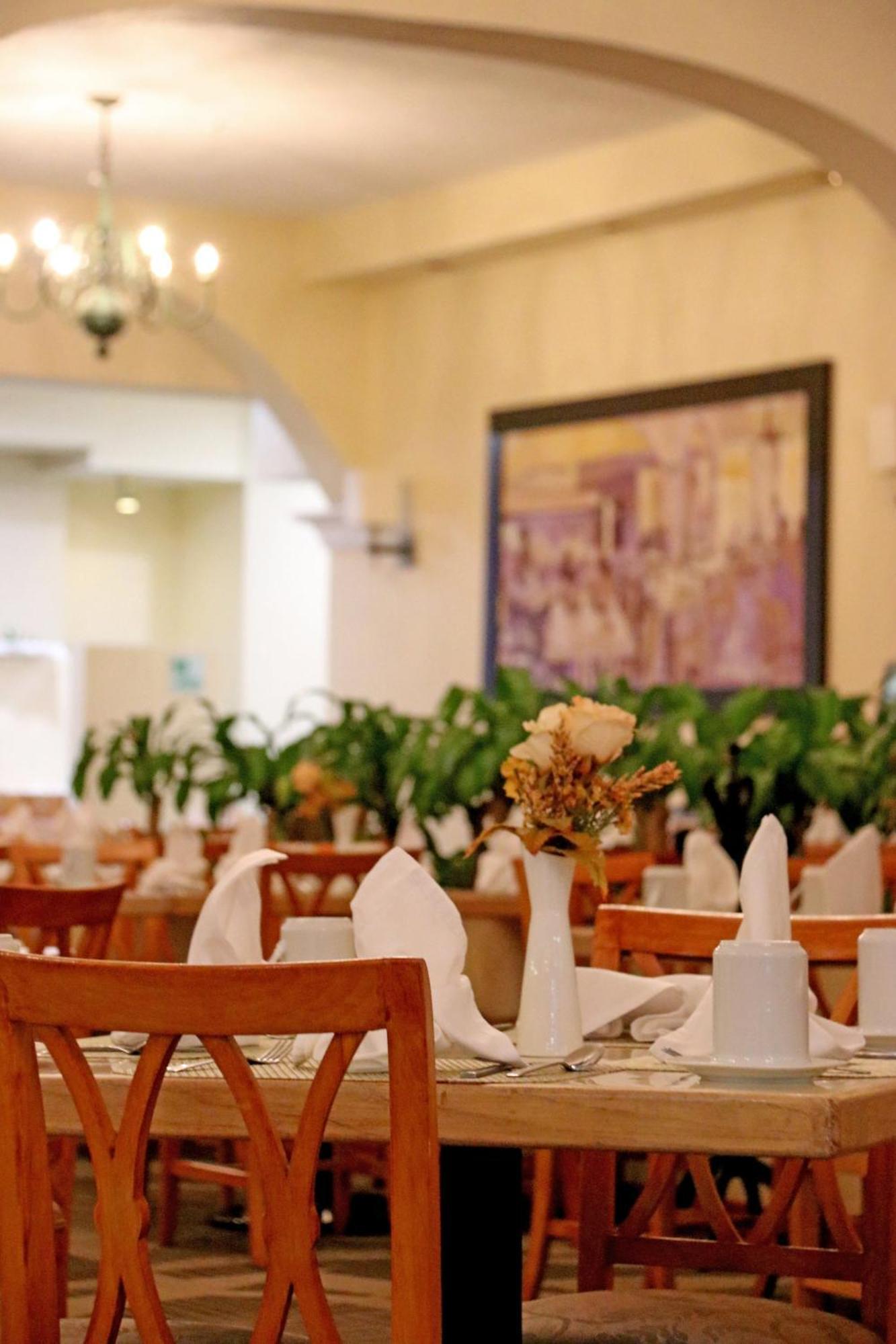Holiday Inn La Piedad By Ihg Eksteriør bilde