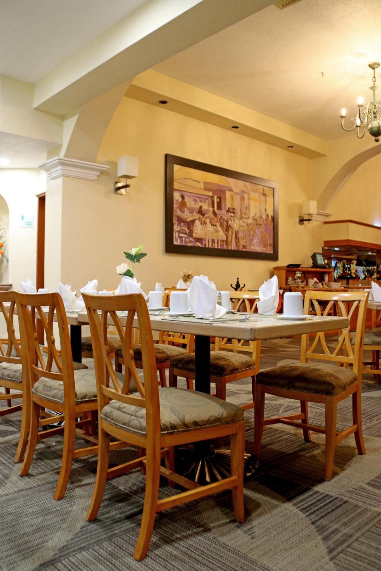 Holiday Inn La Piedad By Ihg Eksteriør bilde