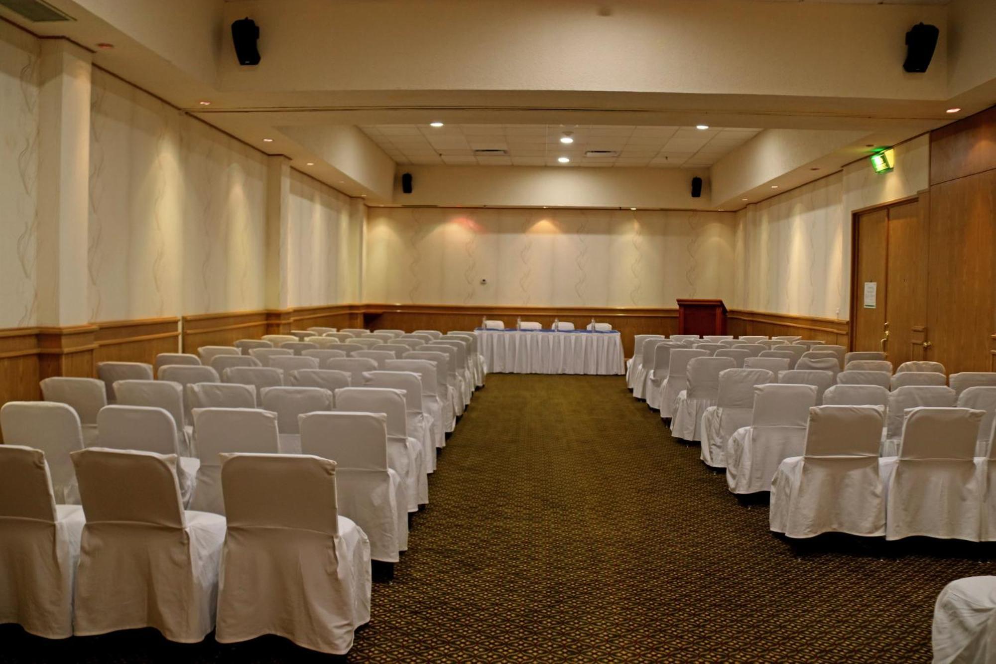 Holiday Inn La Piedad By Ihg Eksteriør bilde