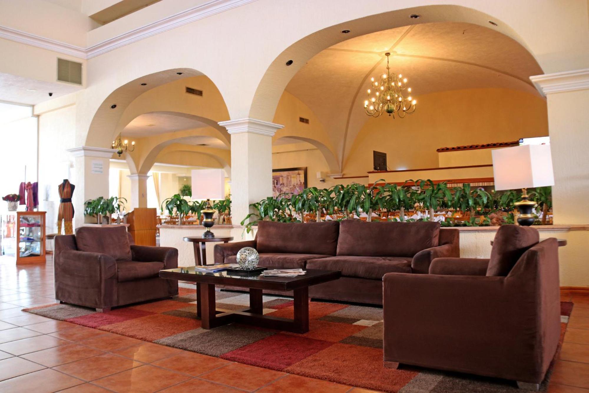 Holiday Inn La Piedad By Ihg Eksteriør bilde