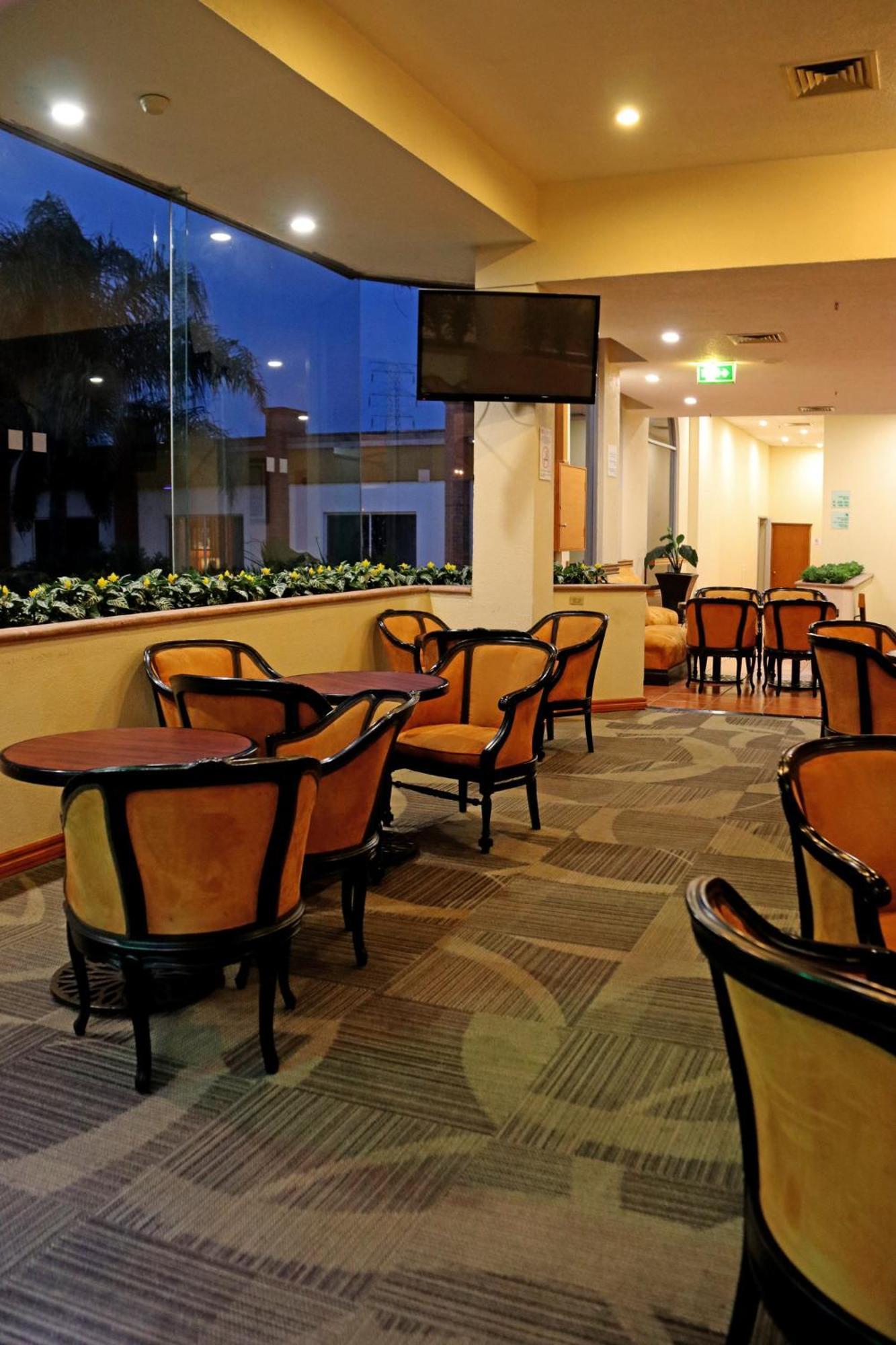 Holiday Inn La Piedad By Ihg Eksteriør bilde